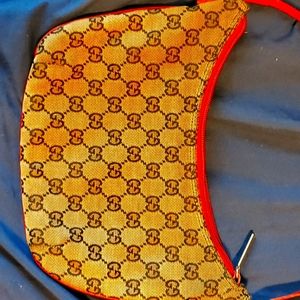 Gucci purse